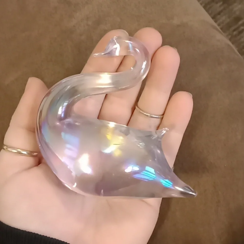 Swan - Picture 5 of 5